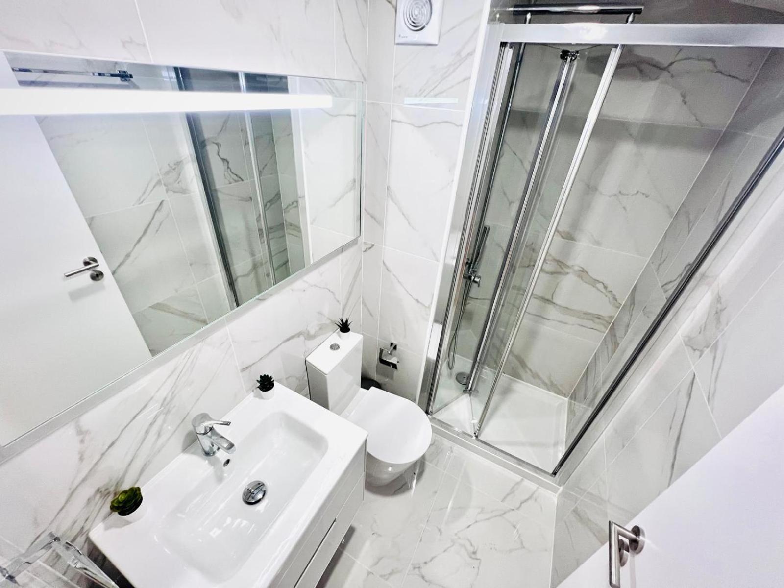 Lisbon Ata Chic Flats Executiveアパートメント エクステリア 写真